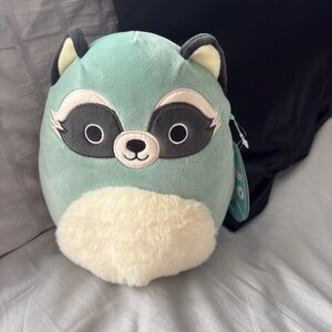 Squishmallow 8 inch Contessa Raccoon Plush New With Tags